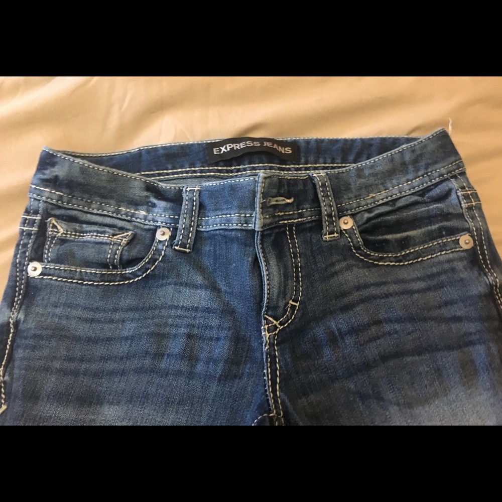 NWOT Express Stella fit  Blue jeans